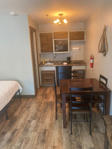 Others 5, Gold Suites Rentals, Stone