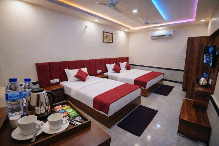 Bedroom 1, Kharari Guesthouse, Faizabad