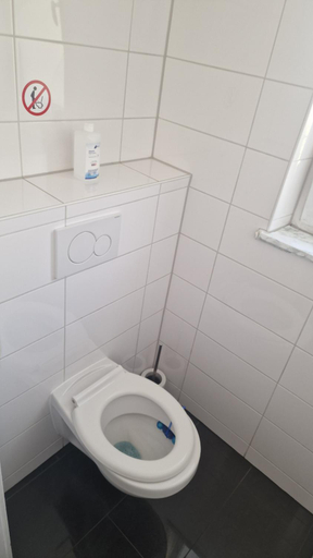 Bathroom 4, Rooms & Apartments Schwabisch Gmund, Ostalbkreis