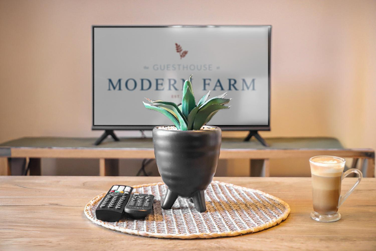 Food & Drinks 5, Modern Farm, Ngaka Modiri Molema