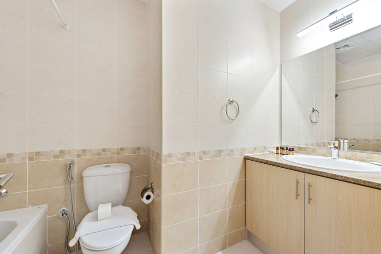 Room 4, Silkhaus New Luxurious Studio Near Silicon Mall, Dubai