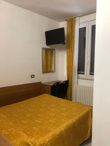 Bedroom 2, Hotel Mignon, Milano