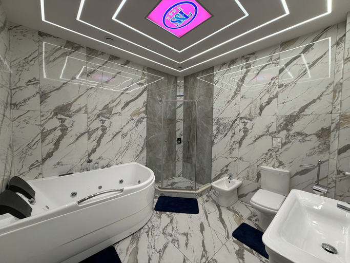 Bathroom 4, S&L Boutique Hotel, Tbilisi