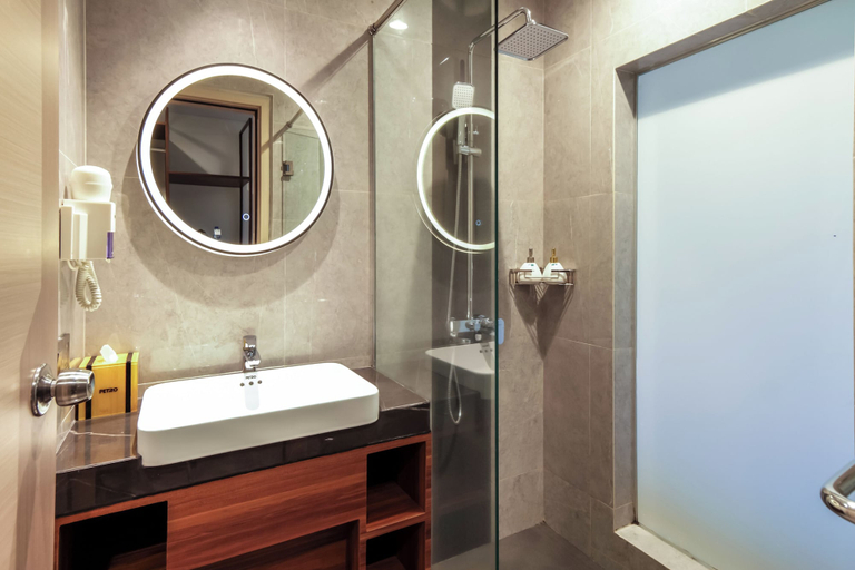 Bathroom 4, Gayo Petro Hotel, Central Aceh