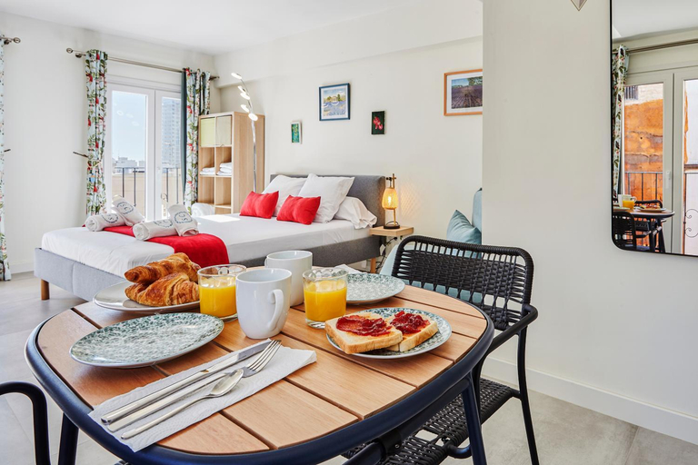 Food & Drinks, Santa Cruz Alicante Apartamentos, Alicante