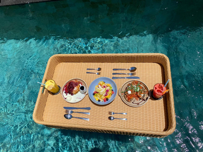 Food & Drinks 5, The Clifton Villas Canggu, Badung