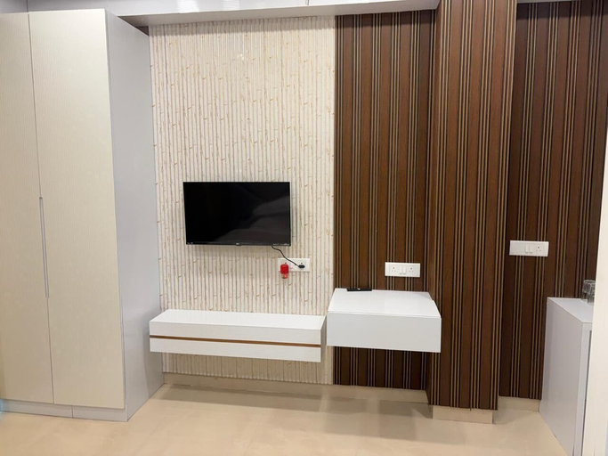 Interior, The Aura Hotel, Faizabad