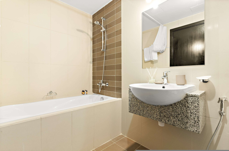 Room 5, Silkhaus Refined 2BR Horizon Al Reem Island, Abu Dhabi City