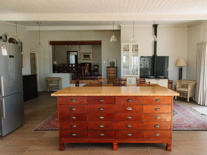 Others 3, Kokerboom House, West Coast