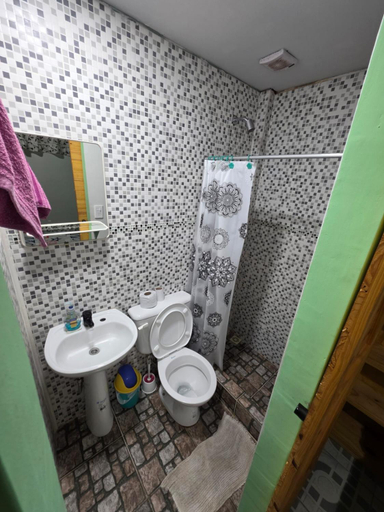 Bathroom 3, Hospedaje los Buhos, Moreno