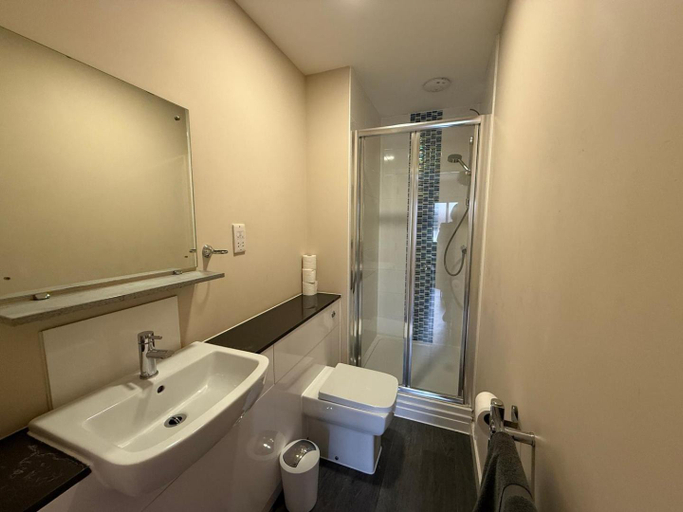 Bathroom 2, Magna House, Surrey