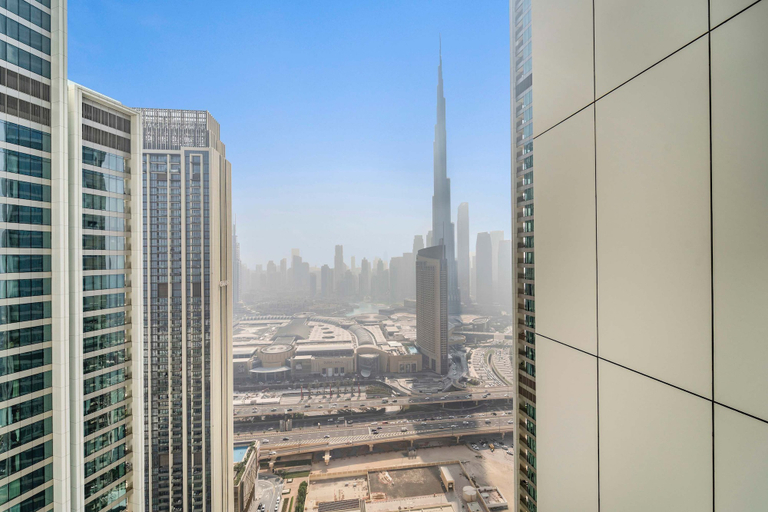 Room 2, Silkhaus Luxury 2BR Emaar Tower Family Ideal, Dubai