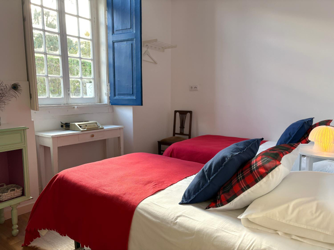 Bedroom 2, Pensao Destino, Castelo de Vide