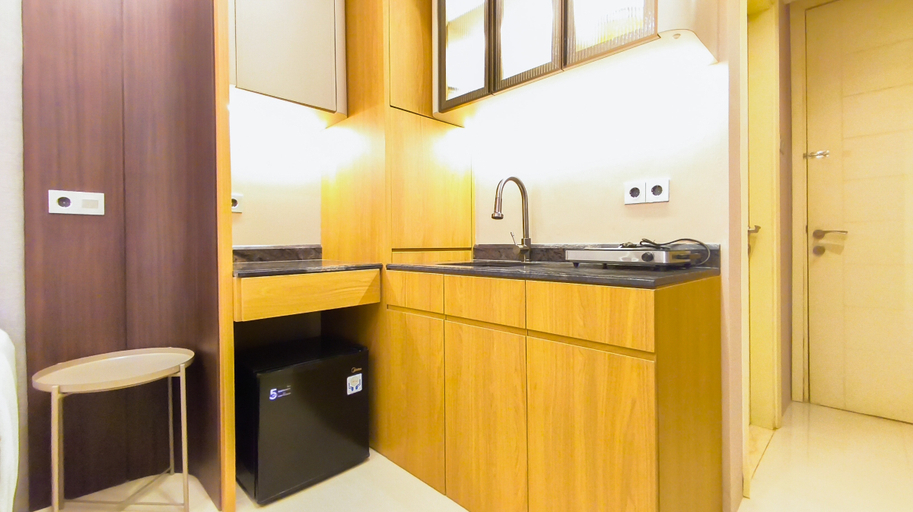 Others 5, Grand Luxurious and Premium Benson Studio Apartment Connected to PTC Supermall By Travelio, Surabaya