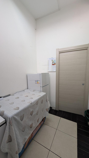 Bedroom, White House B&B, Potenza