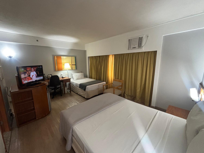Bedroom 2, Hotel Borges Lagoa Pq Ibirapuera com ar e garagem gratis 804, São Paulo
