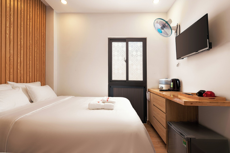 Room 2, Dream Land, District 1