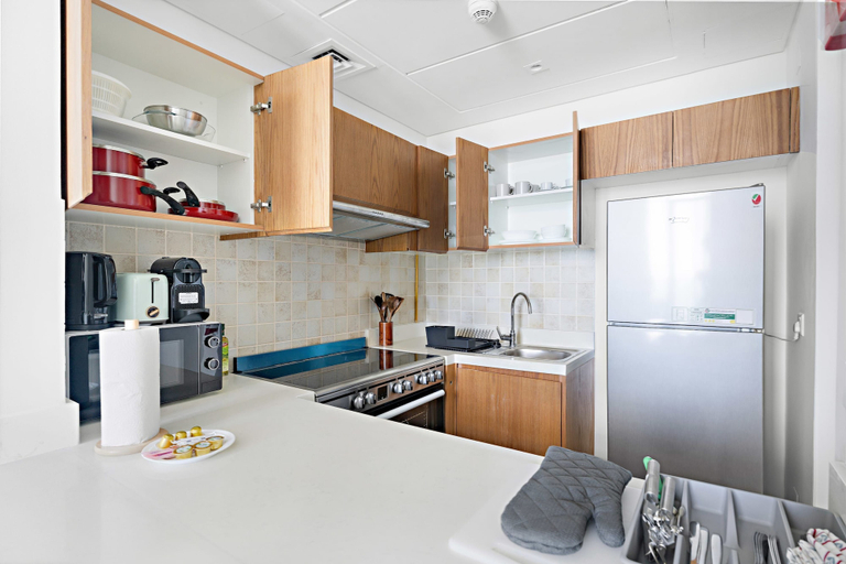 Room 4, Silkhaus Modern 1bdr Julphar in Abu Dhabi, Abu Dhabi City