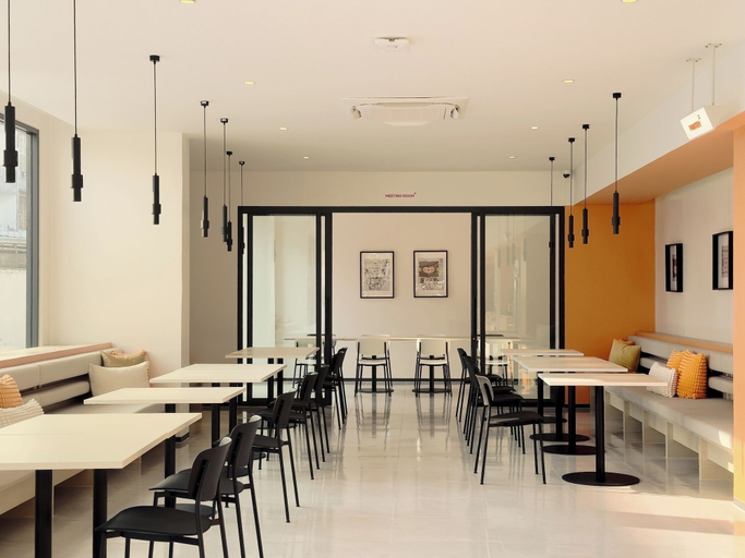 Food & Drinks 5, Fortune D Hotel Maesot, Mae Sot