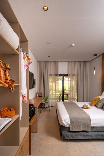 Bedroom 2, Ashdot Yaacov Ichud Kibbutz Country Lodging by KHC