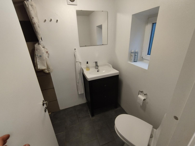 Bathroom 2, Fjeldgaard - Aarup, Assens