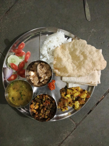 Food & Drinks 5, Advait Holiday Home, Raigarh