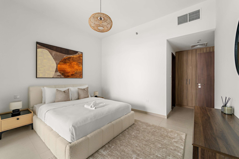 Room 4, Silkhaus Sea View 1BR With Free Mamsha Beach Access Saadiyat, Abu Dhabi City