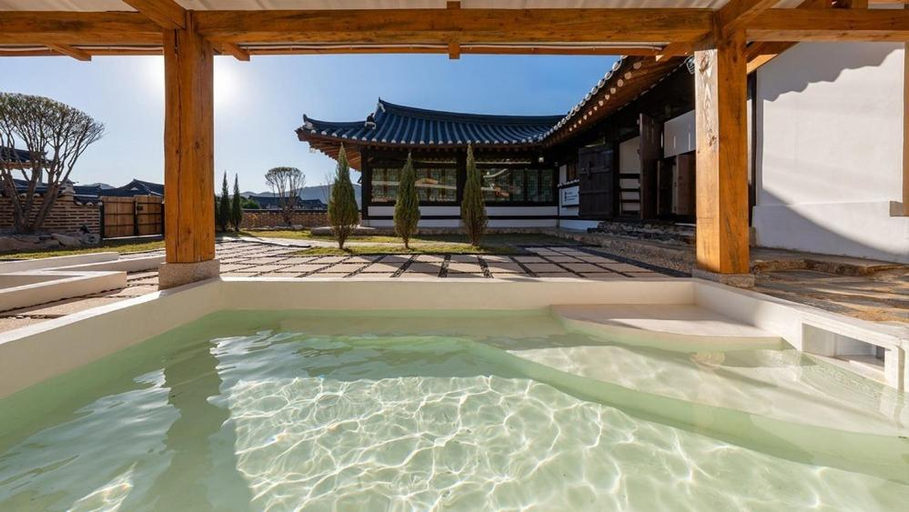 Sport & Beauty 4, Gyeongju Oru Hanok Stay, Gyeongju