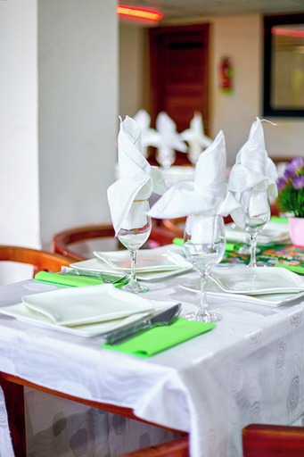 Restaurant 2, Helena Home - Kribi, Océan