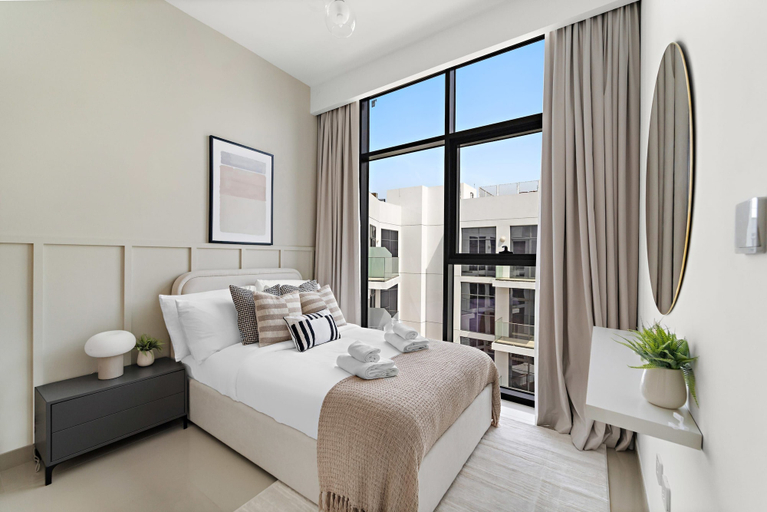 Room 5, Silkhaus Cozy 2BR Sobha Hartland Azizi Gardens, Dubai