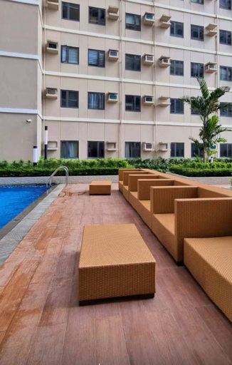 3, Lux 2BR Sky Condo with 24-hr Security, Fully Airconditoned Basement Parking, Dasmariñas