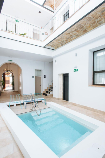 Sport & Beauty 4, Lola de Triana Apartments, Sevilla