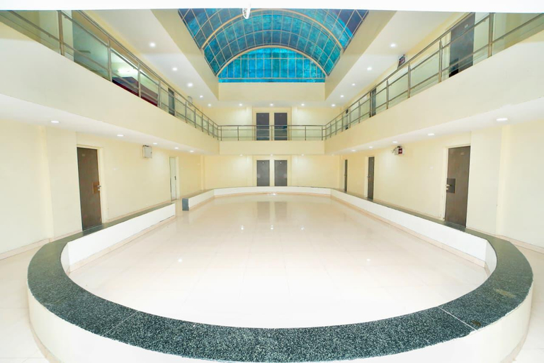 Interior view, Hotel Sai Palace Executive Lodging, Bid