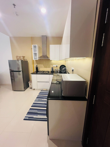 Private kitchen 4, C-5 Oceanfront Condos, Galle Four Gravets