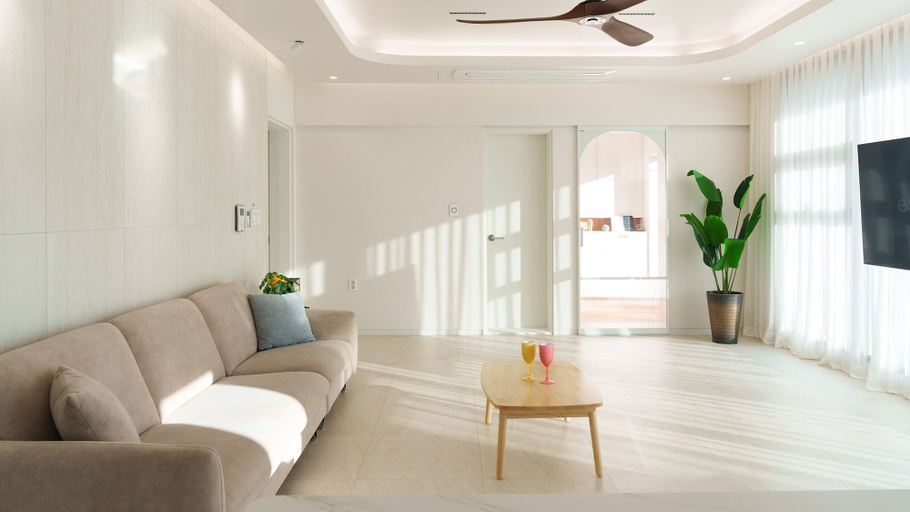 Room 4, The Jinam Pool Villa Gyeongju, Gyeongju