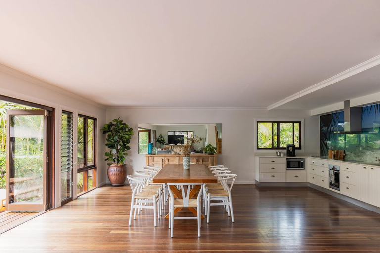 Food & Drinks 5, Away Guesthouse- Away on Shirley Lane, Byron