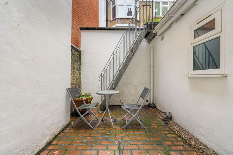 Terrace/patio, Hertford Flat 2, London