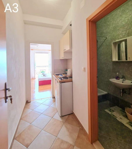Bathroom 3, Apartments Tiho, Podgora