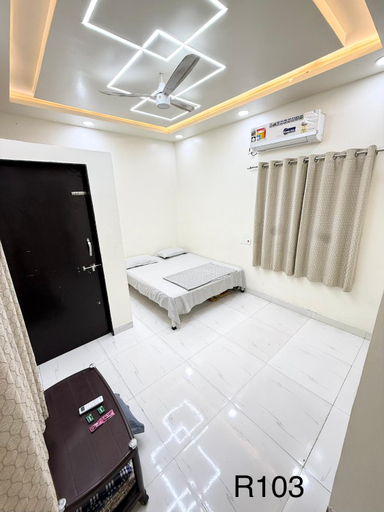 Bedroom 4, Vatavriksha Guest House,Akkalkot, Solapur