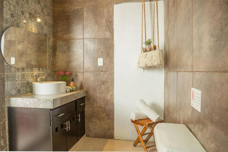 Bathroom 3, Estudios con Alberca-Cocina Privadas en Zona Norte, Mérida