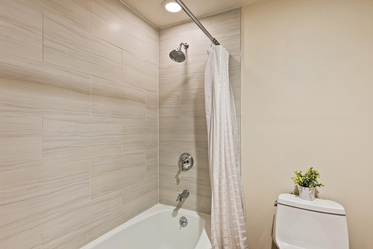Bathroom 1, Beaver Creek Summer Hideaway, Eagle