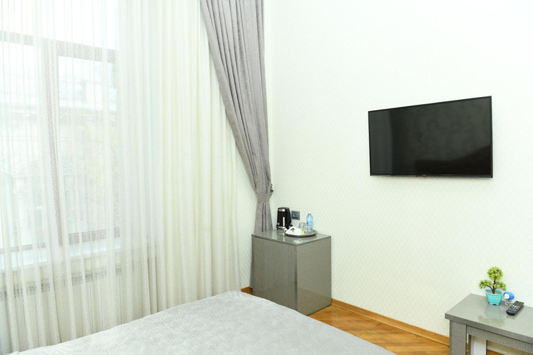 Bedroom 3, Rainbow Baku Boutique Hotel, Baku