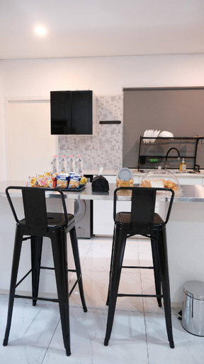 Others 4, Modern Private Pool Villa in Sukhumvit, Bang Na