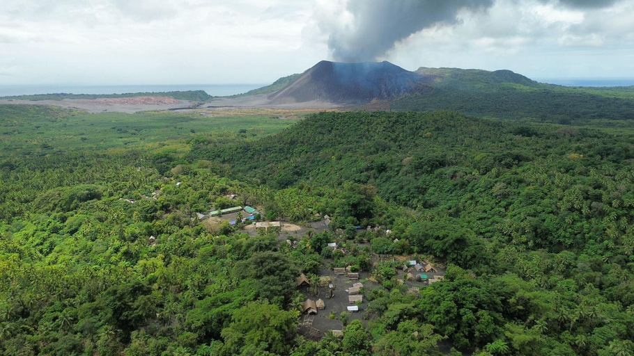 Others 5, Tanna Lava View Bungalows, Whitesands