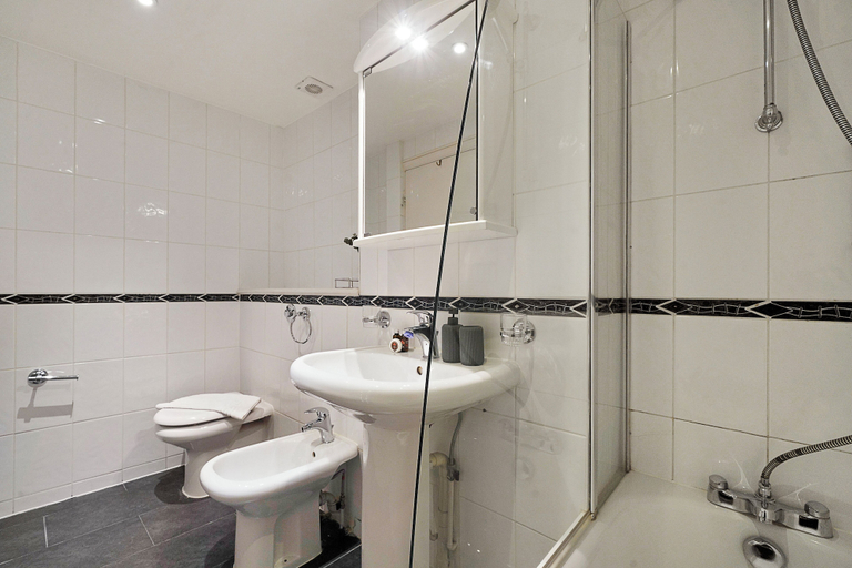 Bathroom 5, Hertford Flat 12, London