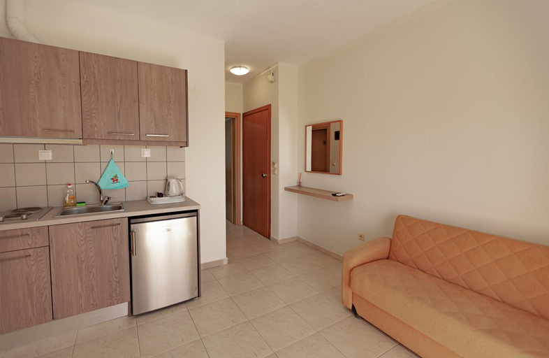 Others 5, Fenix Apartments, Central Macedonia