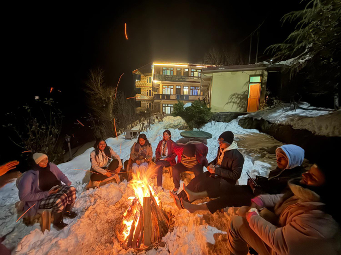 Others 5, Sojhaholidayinn, Kullu