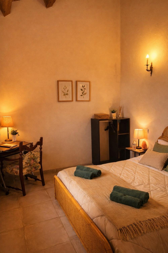 Bedroom 3, LA CASA DI GIADA - self check in - parcheggio privato, Bologna