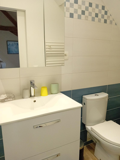 Bathroom 2, Ode au Bonheur St Georges sur Cher, Loir-et-Cher