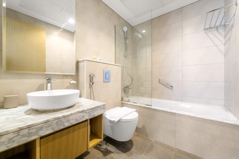 Room 4, Silkhaus Elite 2bdr Near Safa Park Aykon City, Dubai